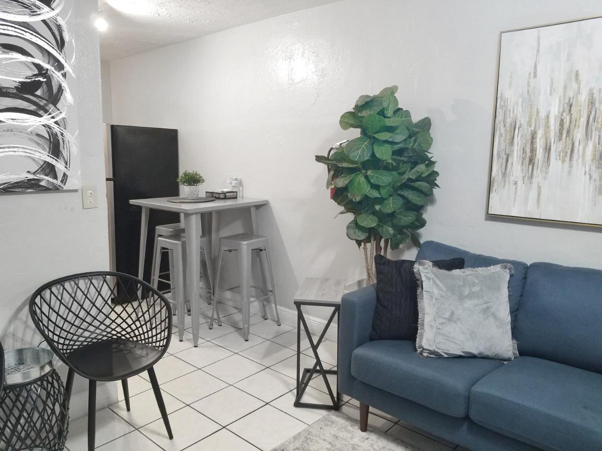 Ultra Glam Apartment 5 Miles From Hard Rock Casino Hollywood Zewnętrze zdjęcie